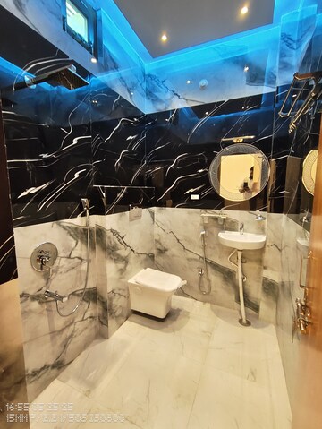 Bathroom in 3 BHK Independent House at Jankipuram Extension – for Sale
