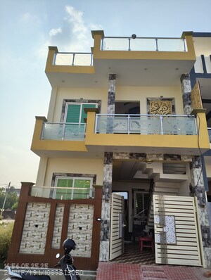 3 BHK Independent House For Sale in Jankipuram Extension