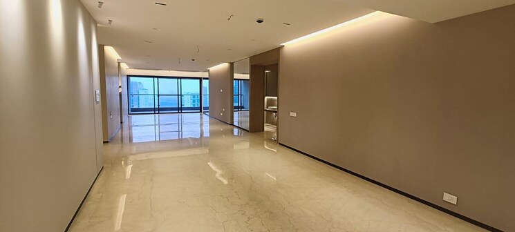 Master Bedroom, raiaskaran-parthenon 4 Bedroom 5000 Sq.Ft. Apartment In Andheri West Mumbai 9159099