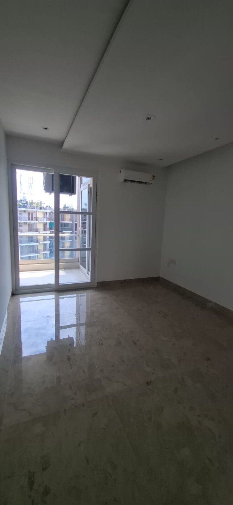 Room, trishla-city 3 Bedroom 2095 Sq.Ft. Apartment In Patiala Road Zirakpur 9159097