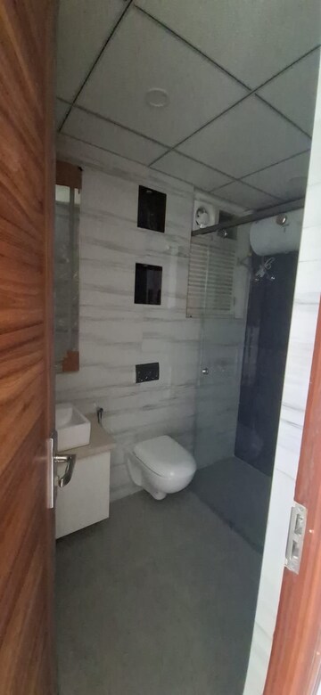 Bathroom in 3 BHK Apartment at Trishla City, Patiala Road – for Rent