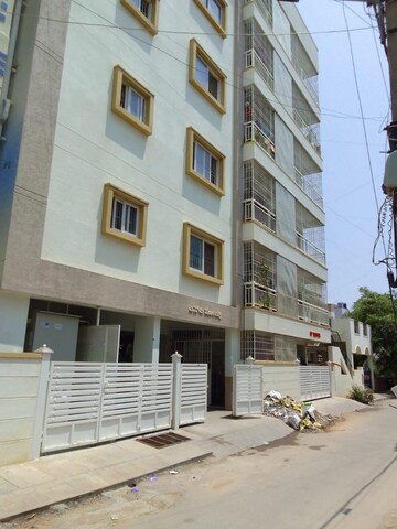 6+ BHK Builder Floor – Exterior View View at Babusa Palya - for Sale