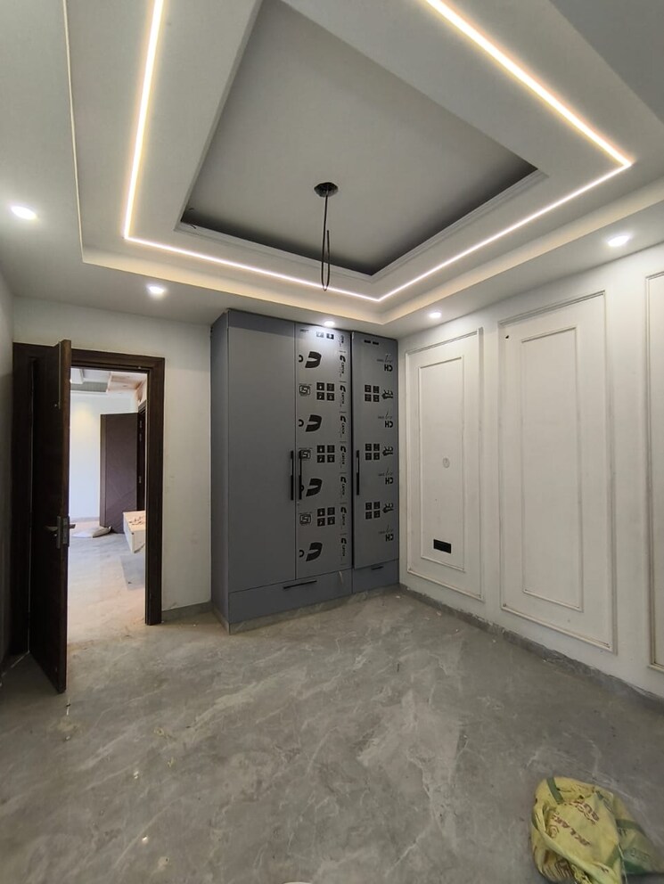 Room, sainik-plaza 3 Bedroom 1377 Sq.Ft. Builder Floor In Sector 49 Faridabad 9159102