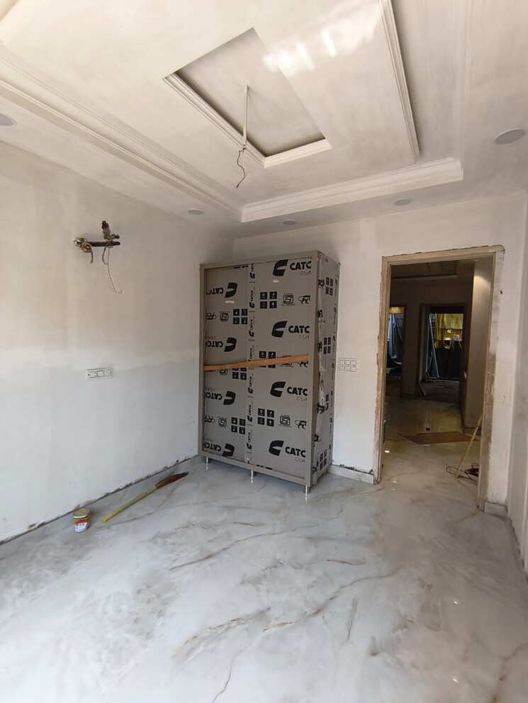 Room, sainik-plaza 3 Bedroom 1467 Sq.Ft. Builder Floor In Sector 49 Faridabad 9159138