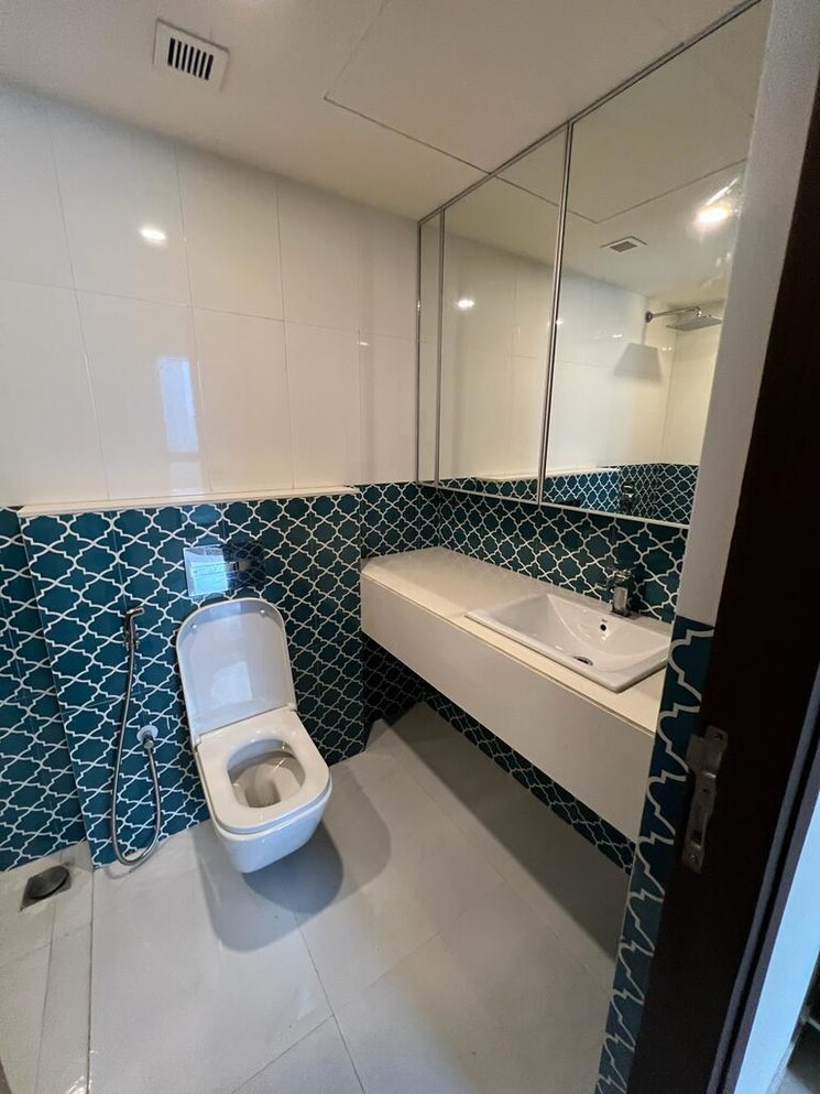 Team Area, lodha-sterling 3 Bedroom 1250 Sq.Ft. Apartment In Kolshet Road Thane 9159157