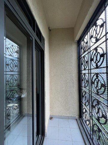 Building Lobby in 3 BHK Apartment at Lodha Sterling, Kolshet Road – for Sale