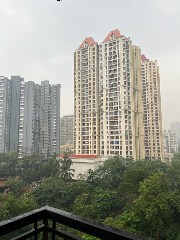 Exterior View, lodha-sterling 3 Bedroom 1250 Sq.Ft. Apartment In Kolshet Road Thane 9159157