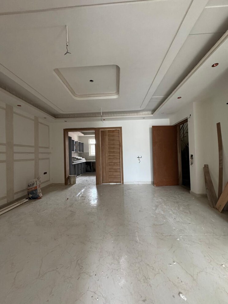 Room, sainik-plaza 3 Bedroom 1494 Sq.Ft. Builder Floor In Sector 49 Faridabad 9159177