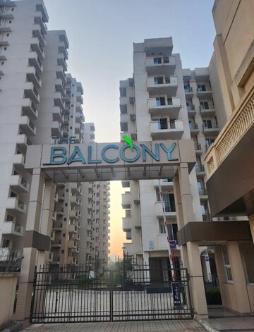 2 BHK Apartment For Sale in MRG The Balcony, Sector 93
