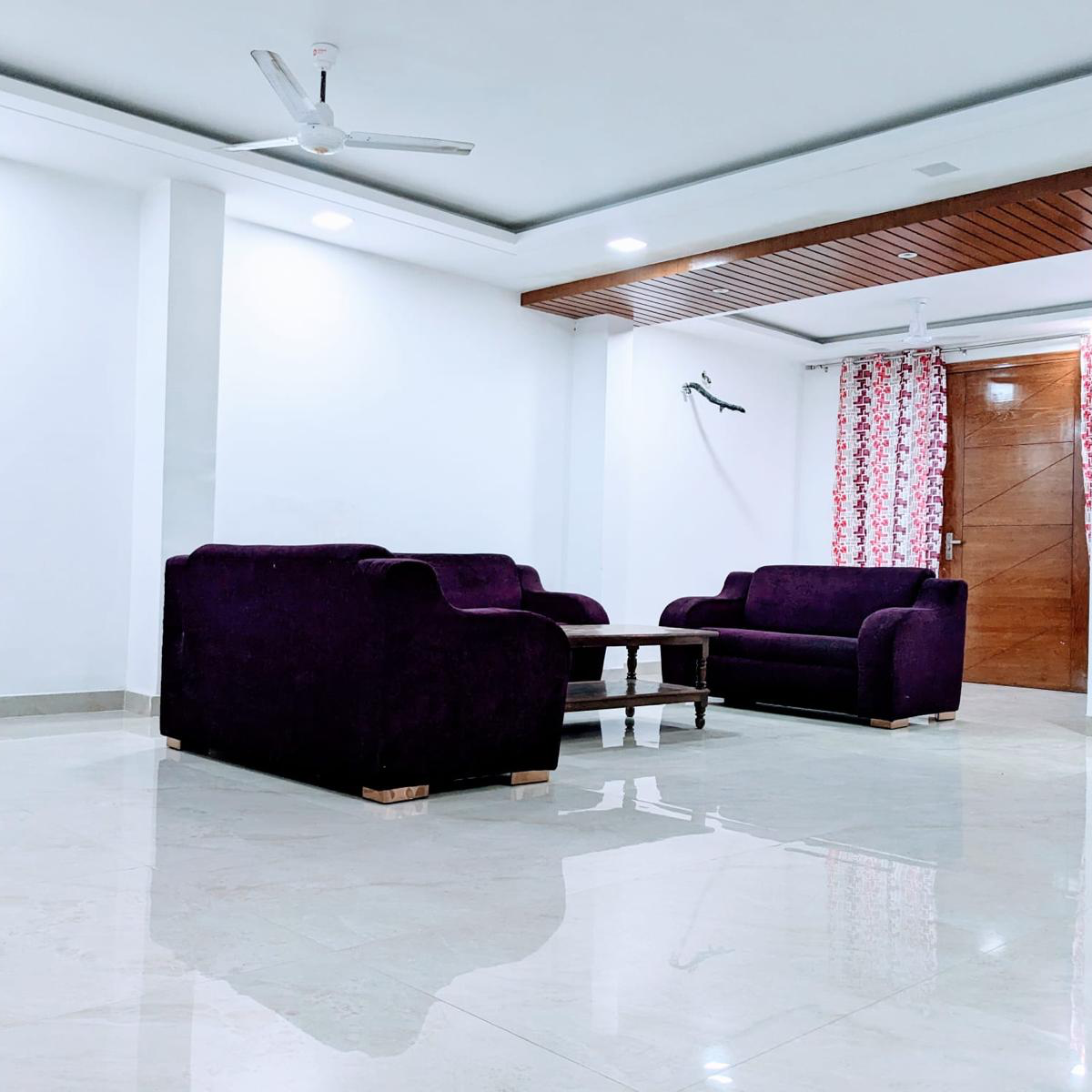 3 BHK 240 Sq.Yd. Builder Floor in Vipul World Floors