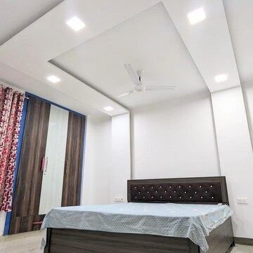 Bedroom in 3 BHK Builder Floor at Vipul World Floors, Sector 48 – for Rent