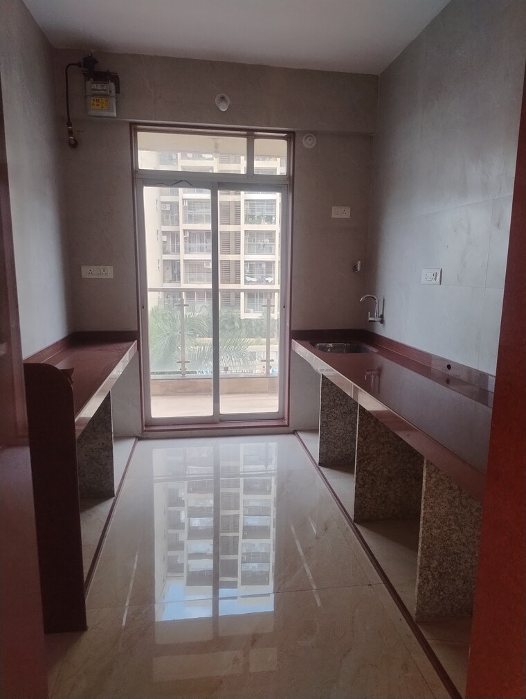 Kitchen, sm-vision 3 Bedroom 1550 Sq.Ft. Apartment In Ulwe Navi Mumbai 9159263