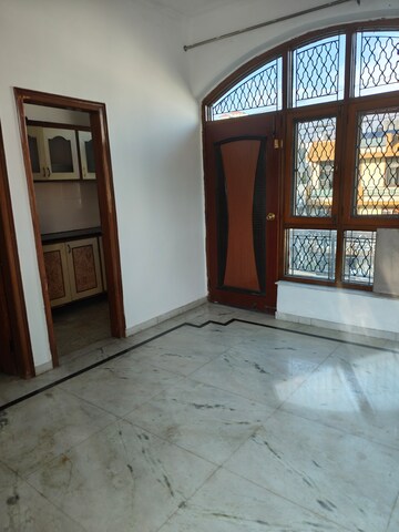 Bedroom in 5 BHK Independent House at RWA Apartments Sector 50, Sector 50 – for Rent