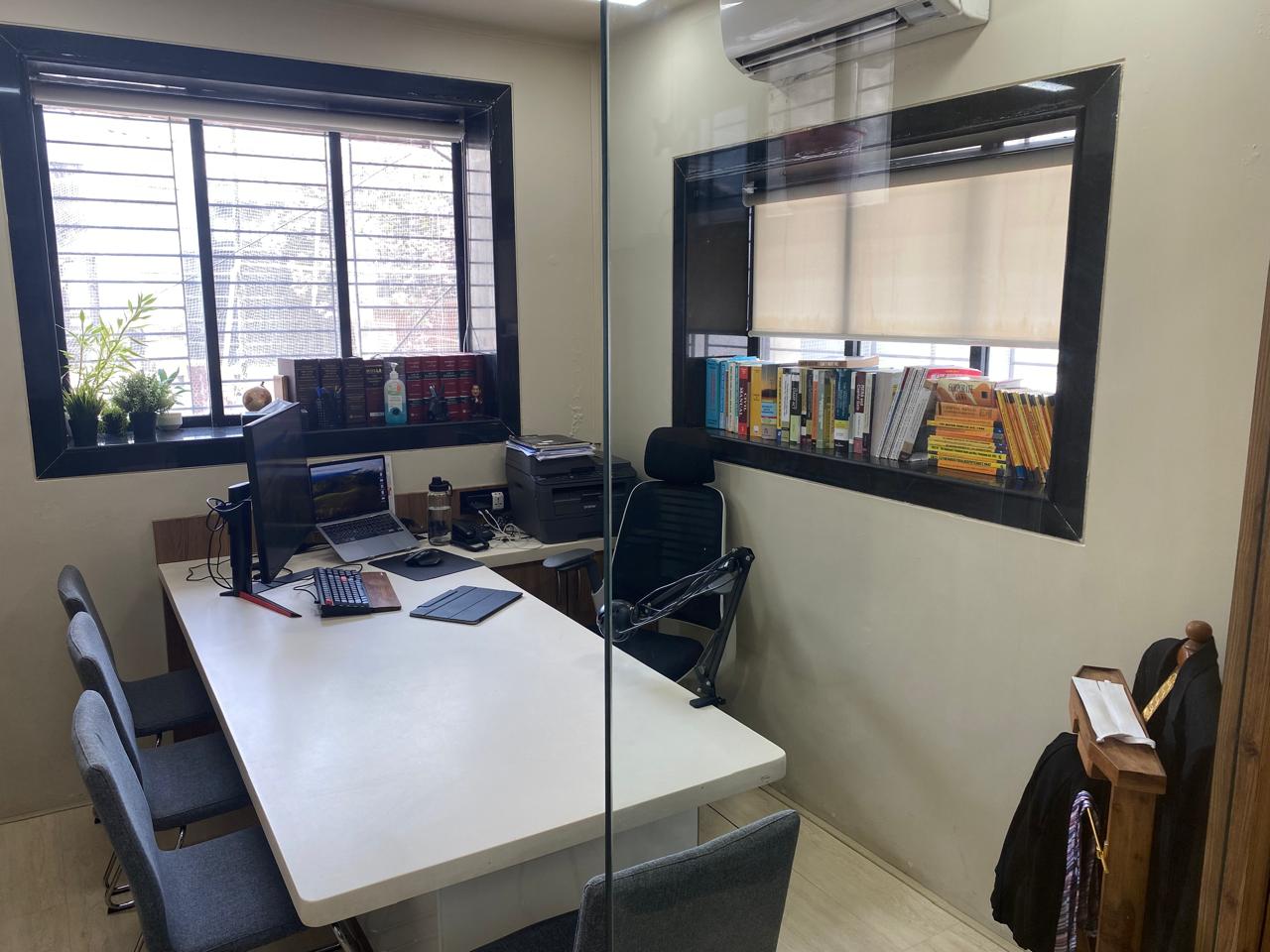 Office Space For Rent in Fort