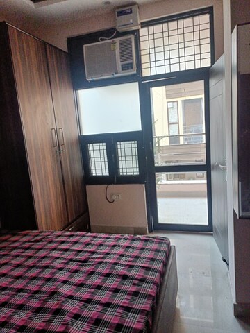 Bedroom in 1 BHK Builder Floor at Suncity – for Rent