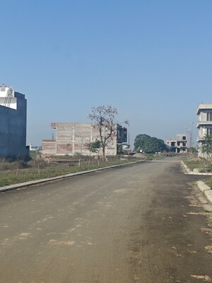  Plot – Exterior View View at Mullanpur - for Sale