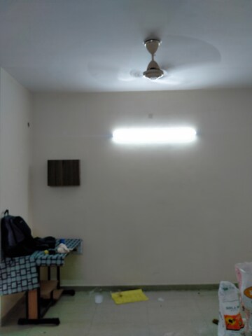 2 BHK Apartment For Rent in Pyramid Alban, Sector 71