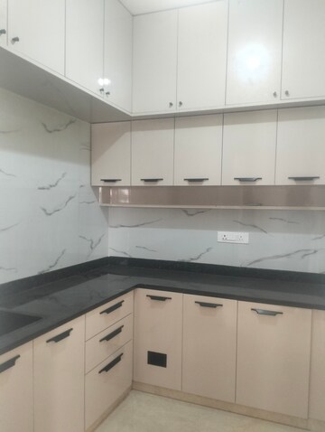 Kitchen in 1 BHK Builder Floor at Hsr Layout – for Rent