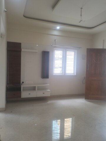 Room in 1 BHK Builder Floor at Hsr Layout – for Rent
