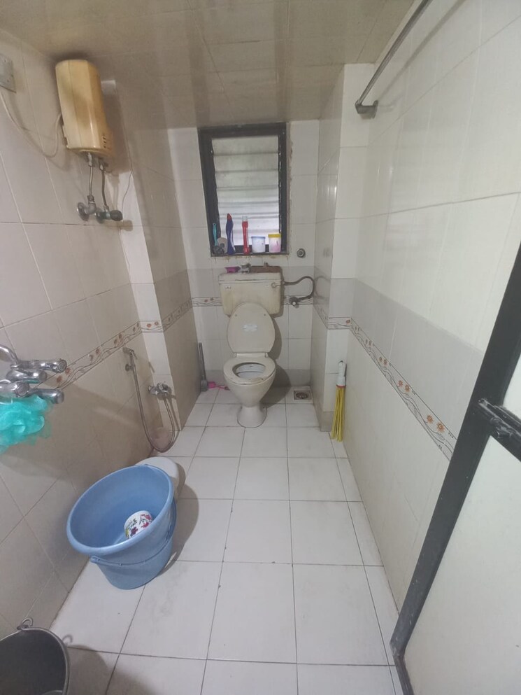 Attached Bathroom, shaligram-chs 2 Bedroom 700 Sq.Ft. Apartment In Azad Nagar Thane 9159351