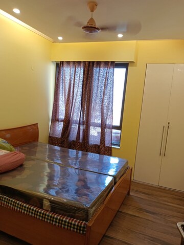Furnished Amenities in 2 BHK Apartment at Unitech Fresco, Sector 50 – for Rent