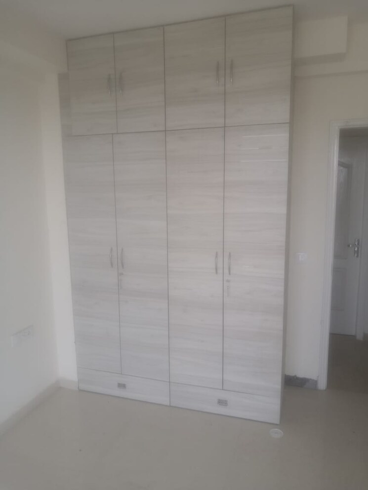 Bathroom, omaxe-the-palace 3 Bedroom 1550 Sq.Ft. Apartment In Gomti Nagar Lucknow 9159369