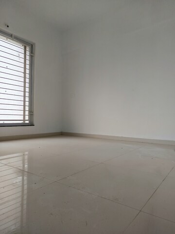 Room in 3 BHK Apartment at Goel Ganga Altus, Kharadi – for Sale