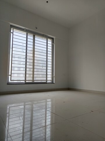 Room in 3 BHK Apartment at Goel Ganga Altus, Kharadi – for Sale