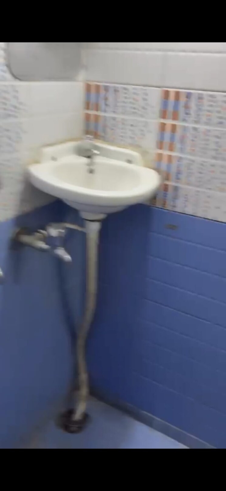 Bathroom, andheri west 1 Bedroom 648 Sq.Ft. Apartment In Andheri West Mumbai 9159394