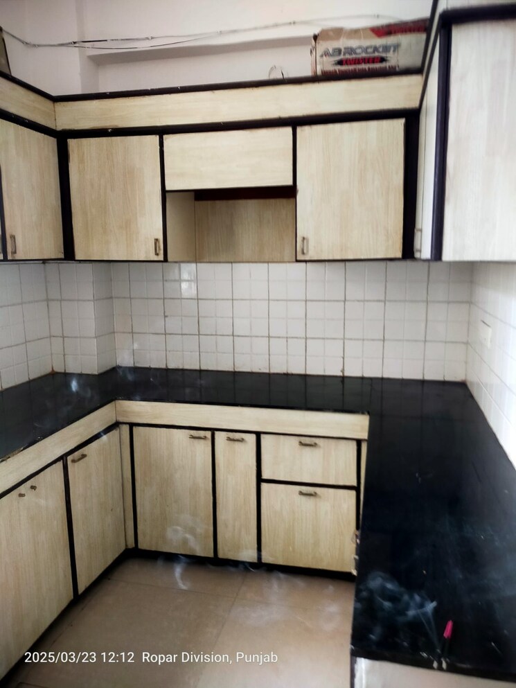 Kitchen, prem-satyam-swastik-apartment 2 Bedroom 1375 Sq.Ft. Apartment In Patiala Road Zirakpur 9159404