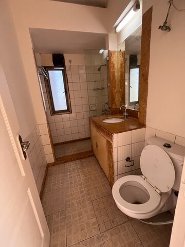 Bathroom in 3.5 BHK Apartment at Alphacorp Gurgaon One 22, Noble Enclave – for Rent
