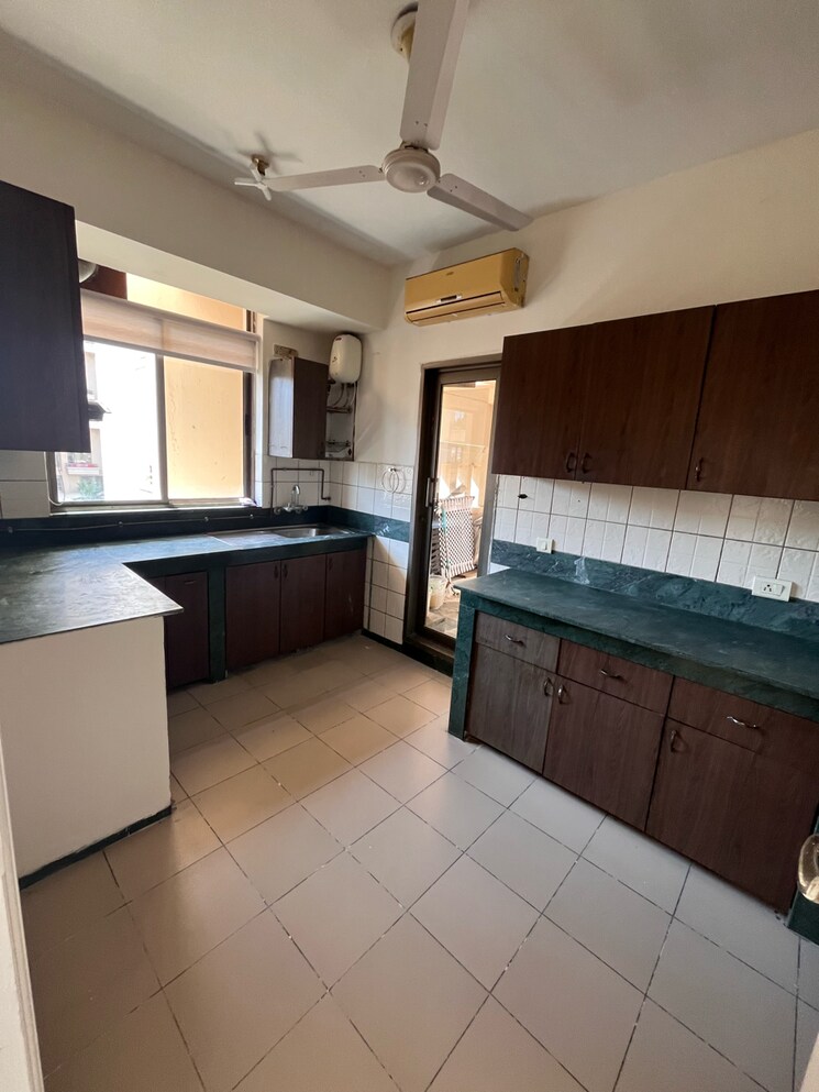 Kitchen, alphacorp-gurgaon-one-22 3.5 Bedroom 2700 Sq.Ft. Apartment In Noble Enclave Gurgaon 9159434