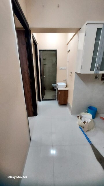 Furnished Amenities in 1.5 BHK Apartment at Tilak Nagar Building, Tilak Nagar – for Rent