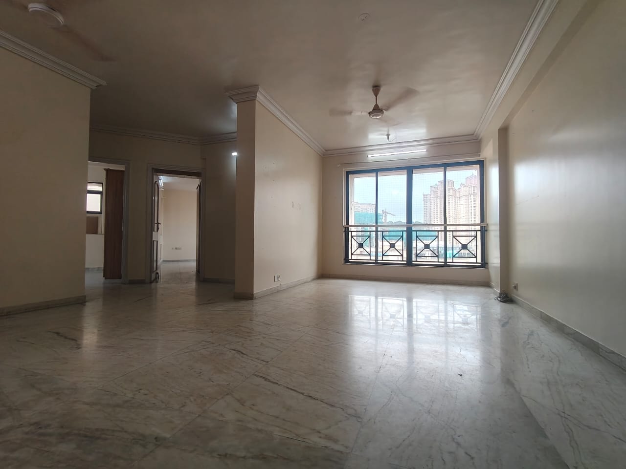 2 BHK + Study Room Apartment For Rent in Hiranandani Garden Brentwood