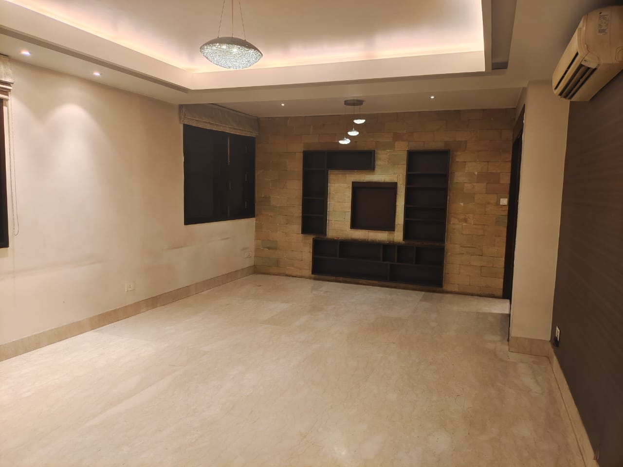 3 BHK Apartment For Rent in Defence Colony