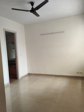 Room in 3 BHK Apartment at Eros Wembley Estate, Sector 50 – for Rent