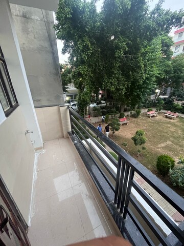 Balcony in 2 BHK Builder Floor at Sector 51 – for Rent