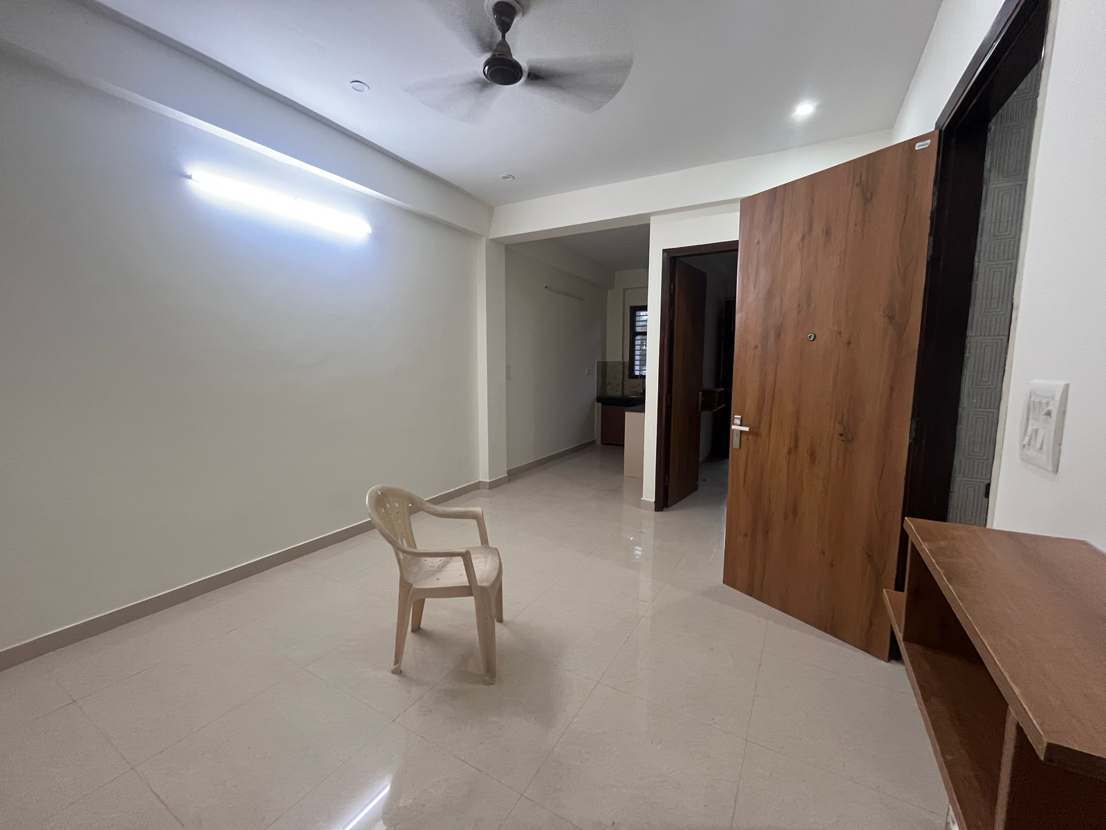 2 BHK + Extra Room Builder Floor For Rent in Sector 51 Gurgaon 