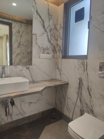 Bathroom in 3 BHK Apartment at West View Apartment Santacruz, Santacruz West – for Sale