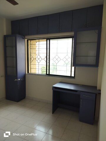 Room in 2 BHK Apartment at Rahul Atul Nagar CHS, Warje – for Rent