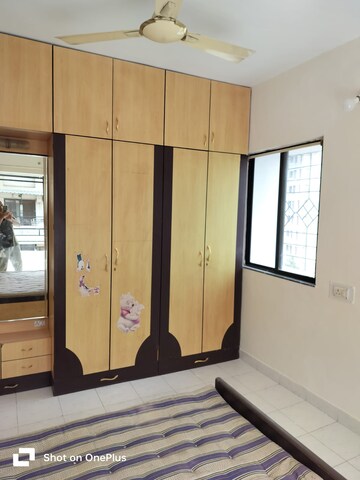 Room in 2 BHK Apartment at Rahul Atul Nagar CHS, Warje – for Rent