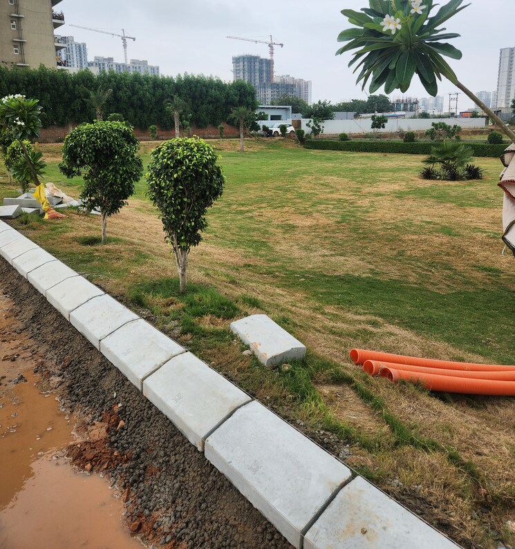 Balcony, jms-the-pearl  150 Sq.Yd. Plot In Sector 95 Gurgaon 9159500