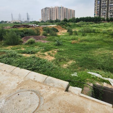  Plot For Sale in JMS The Pearl, Sector 95