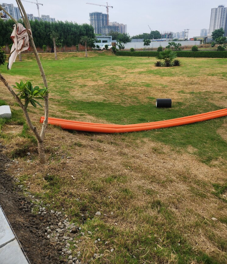 Garden, jms-the-pearl  146 Sq.Yd. Plot In Sector 95 Gurgaon 9159546