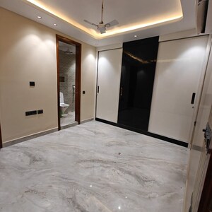 Bedroom in 2 BHK Builder Floor at Lajpat Nagar I – for Sale