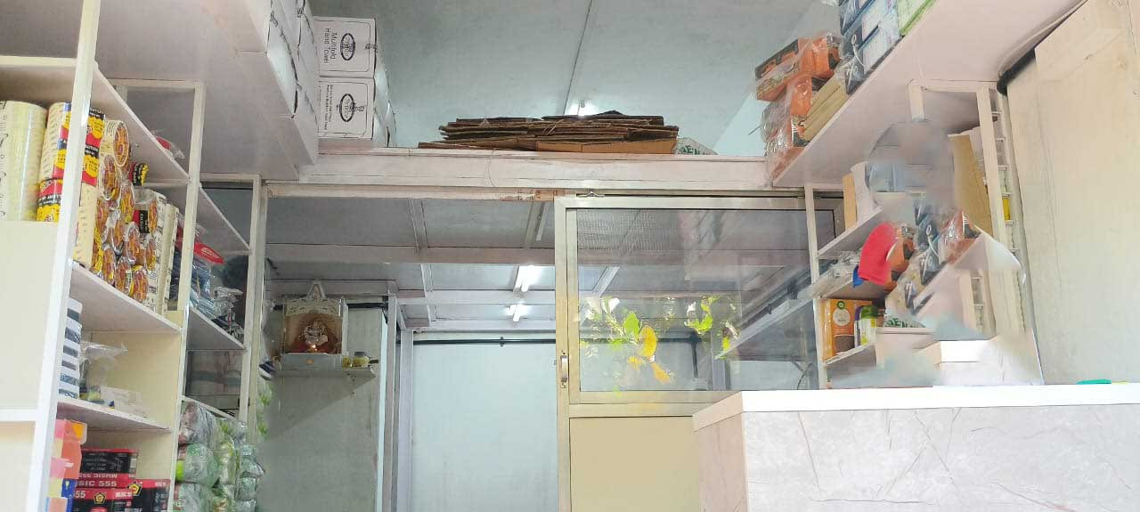 Retail Shop For Sale in S S Chsl 