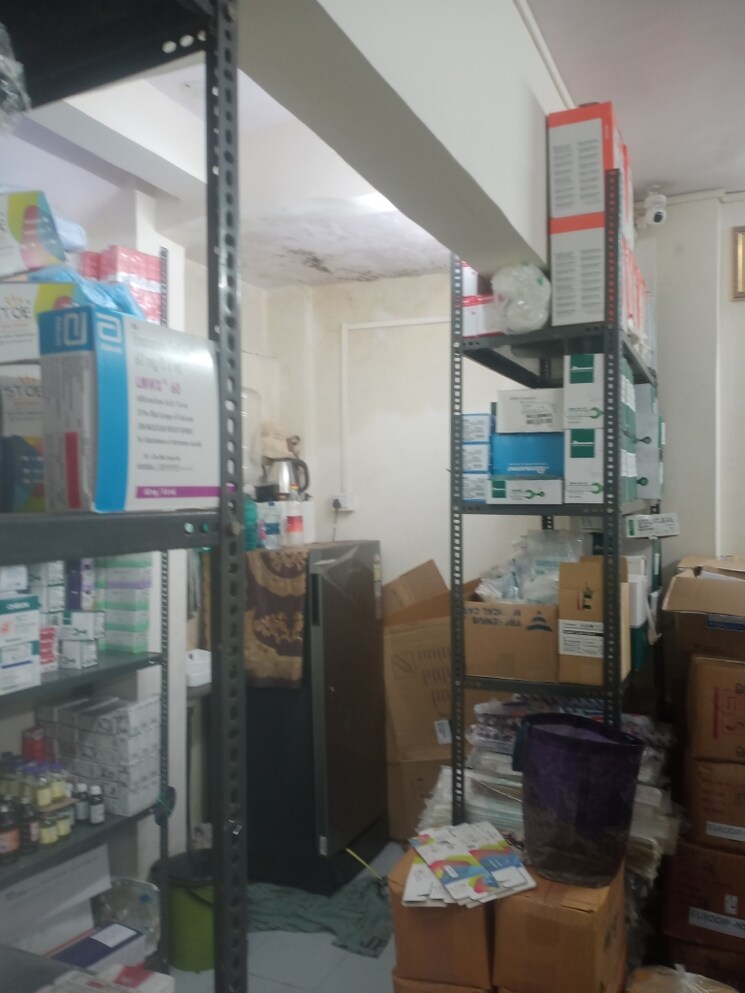 Kitchen, bhav-padman Commercial Shop 350 Sq.Ft. In Bhayandar East Thane 9159589