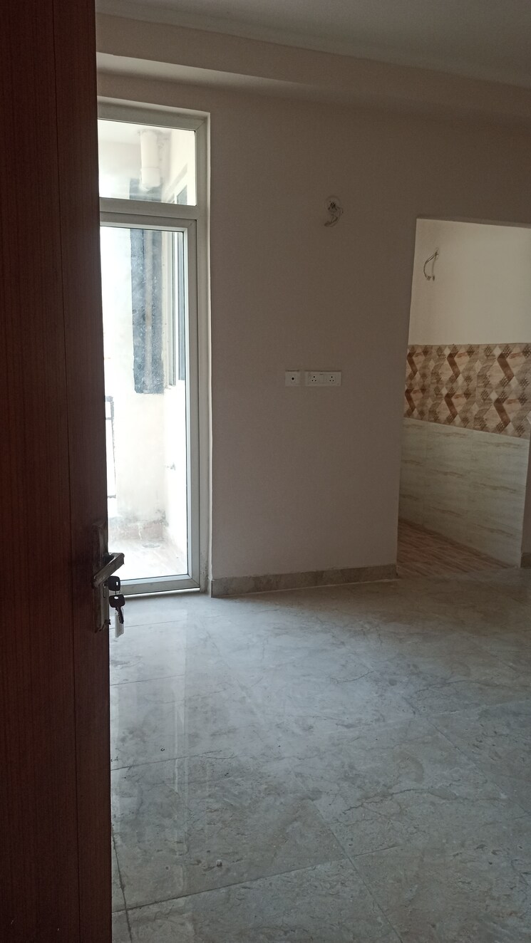 Room, amrapali-golf-homes 2 Bedroom 835 Sq.Ft. Apartment In Sector 4 Greater Noida Greater Noida 9159594