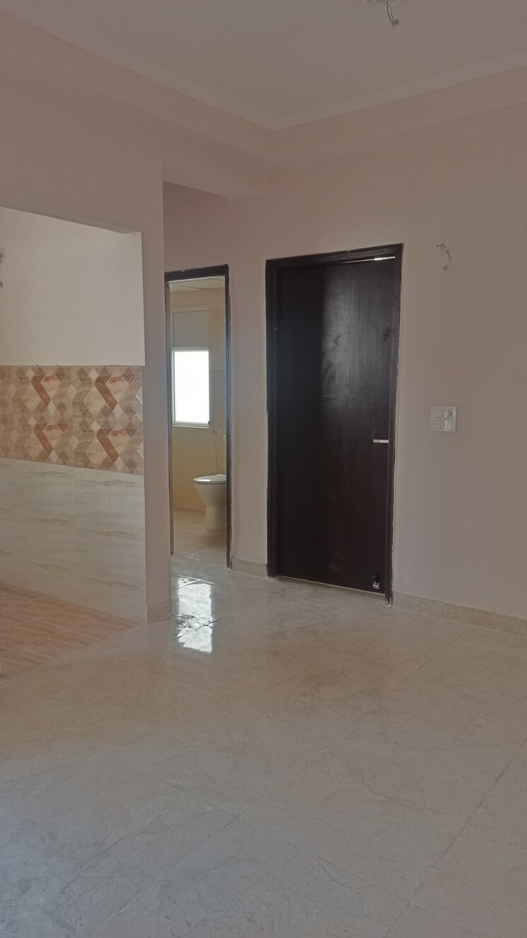 Room, amrapali-golf-homes 2 Bedroom 835 Sq.Ft. Apartment In Sector 4 Greater Noida Greater Noida 9159594