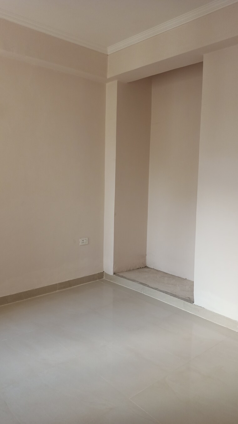 Room, amrapali-golf-homes 2 Bedroom 835 Sq.Ft. Apartment In Sector 4 Greater Noida Greater Noida 9159594